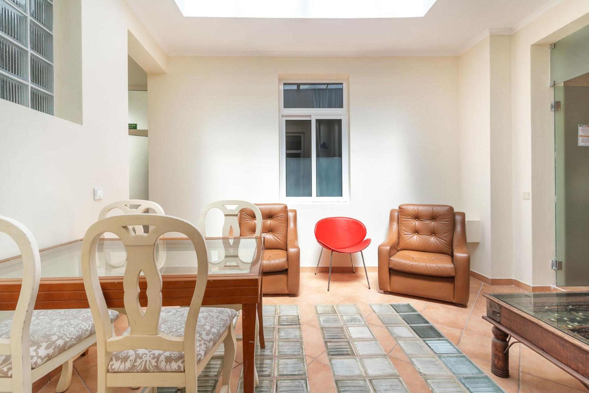 Blife Alicya Private Rooms Faro Bagian luar foto