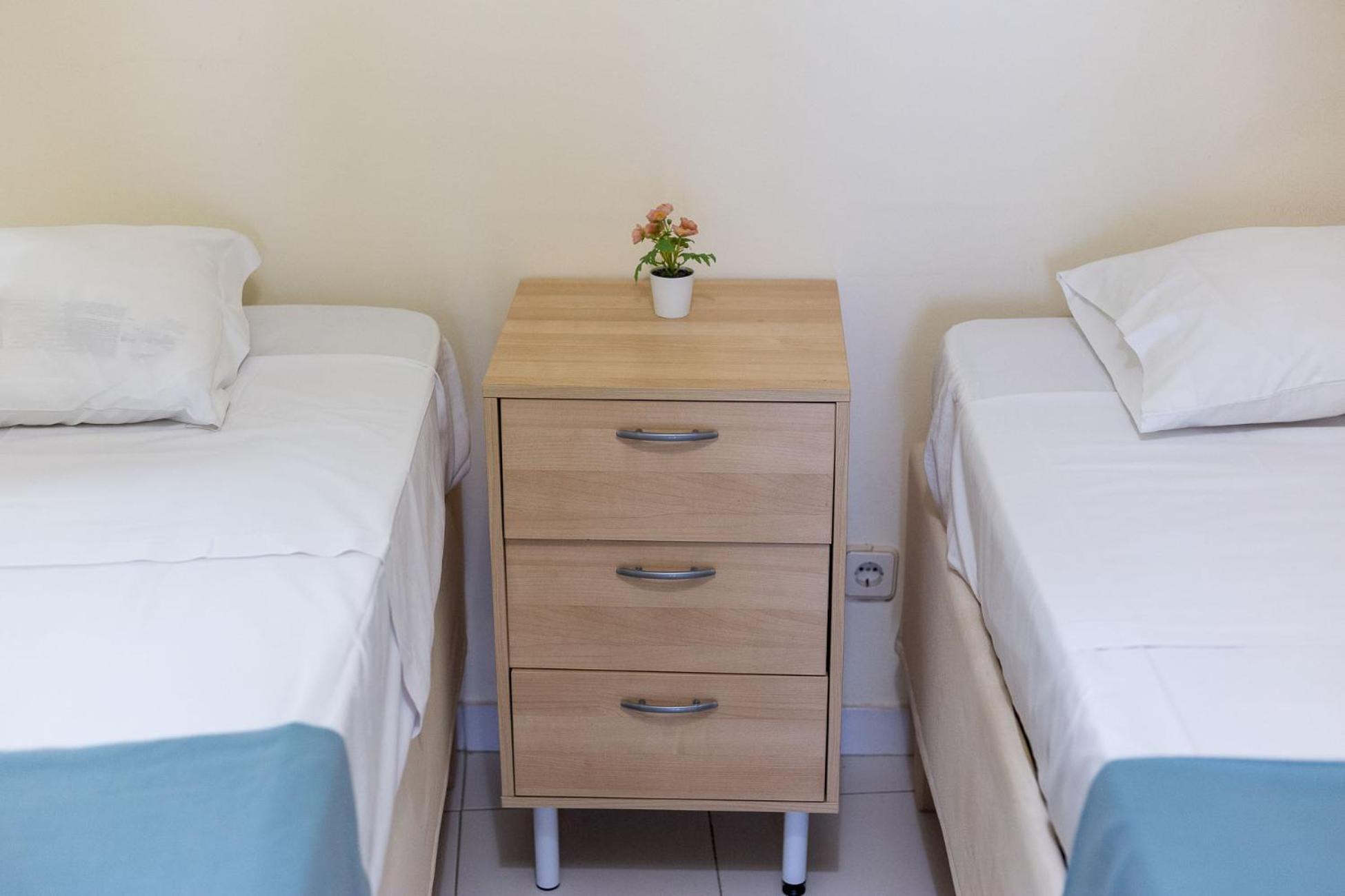 Blife Alicya Private Rooms Faro Bagian luar foto