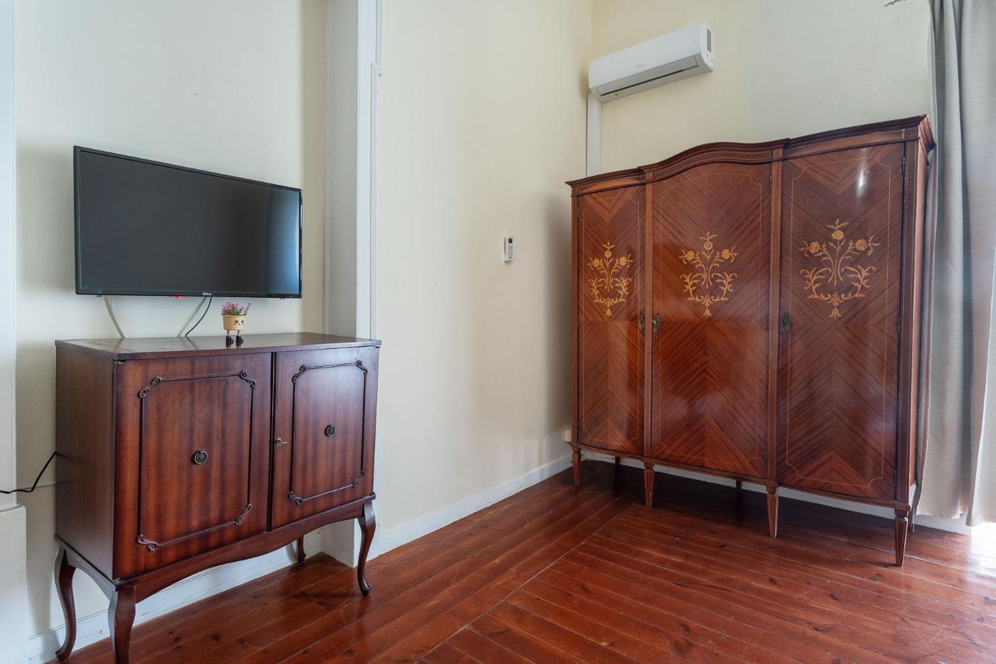 Blife Alicya Private Rooms Faro Bagian luar foto