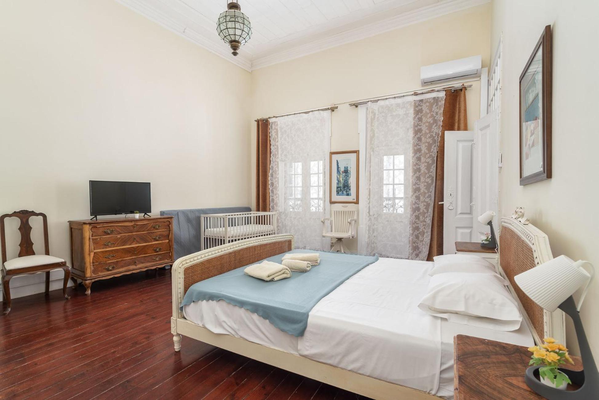 Blife Alicya Private Rooms Faro Bagian luar foto